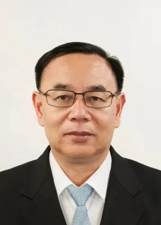 中石油一领导退任！